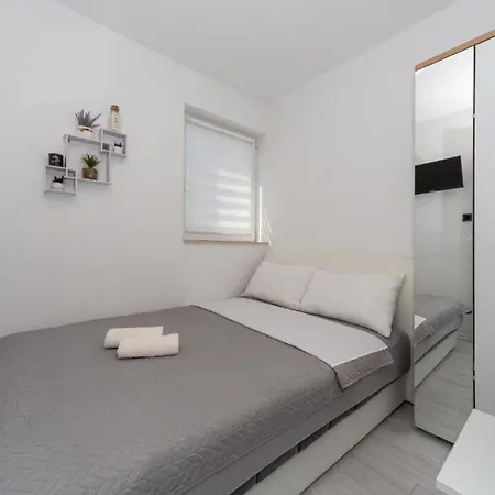 Forest Breeze Apartament Biograd Na Moru